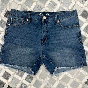 Seven7 weekend short - denim shorts- new no tags